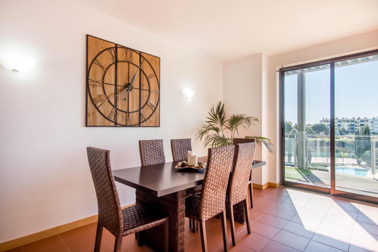 Superbe Appartement Spacieux Avec Terrasse Vue Piscine Vilamoura Exterior photo